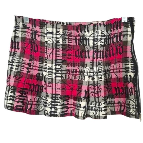 Super Cute Super Sexy Front Pleated Side Exposed Zip Straight Back Mini Skirt - Picture 1 of 3
